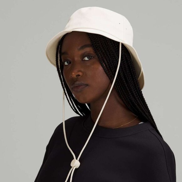Lululemon Wide-Brim Bucket Hat with Strap, White Opal, XS/S, NWT